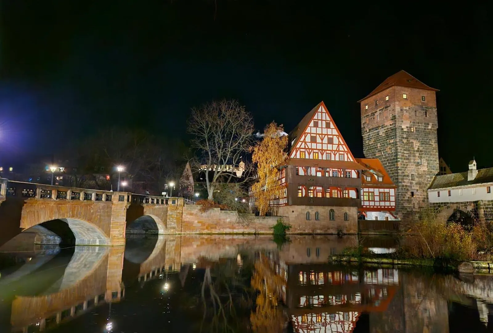 Altbau Charme In Der Nuernberger Innenstadt 0*, Nuremberg Germany